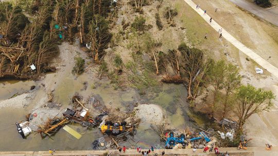 At least 104 dead after Guadalupe River floods