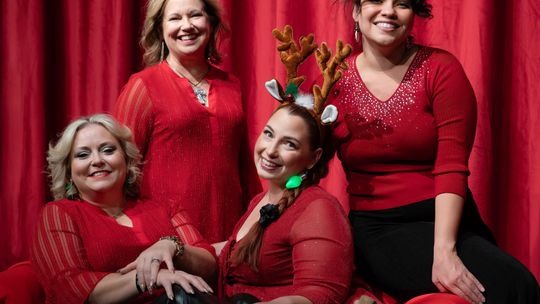 Christmas Belles comes to Wimberley Players