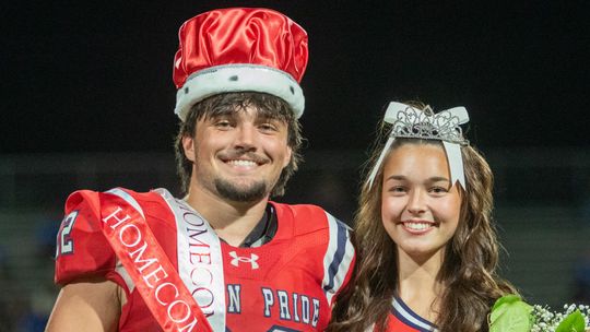 HOMECOMING KING AND QUEEN