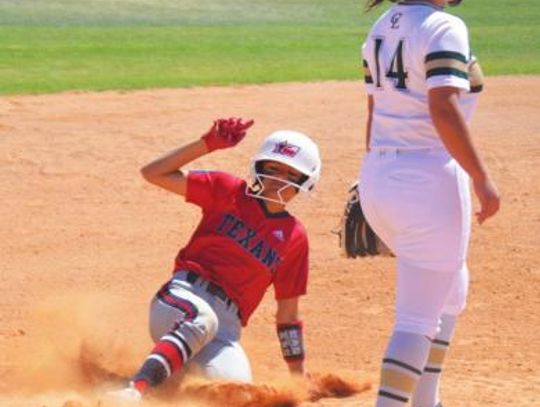 Canyon Lake takes Game 1 in Battle of the Backbone