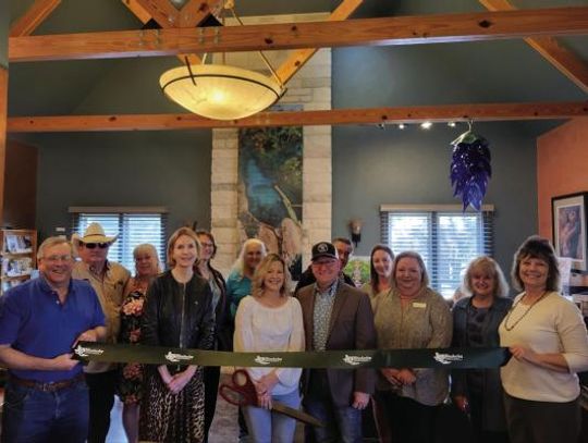 Celebrating Renovation Sells with the Chamber