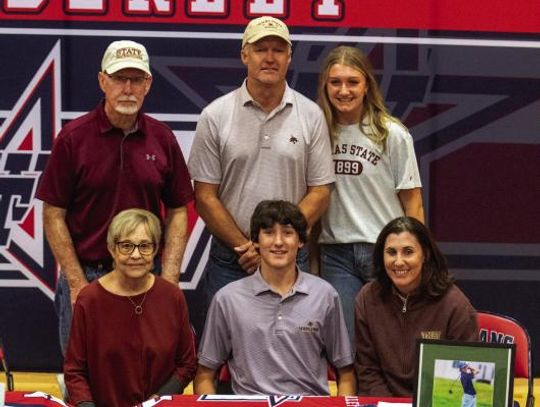 Donaldson to play golf for TXST