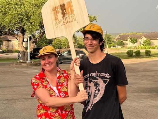 FM Pizza goes brick and mortar