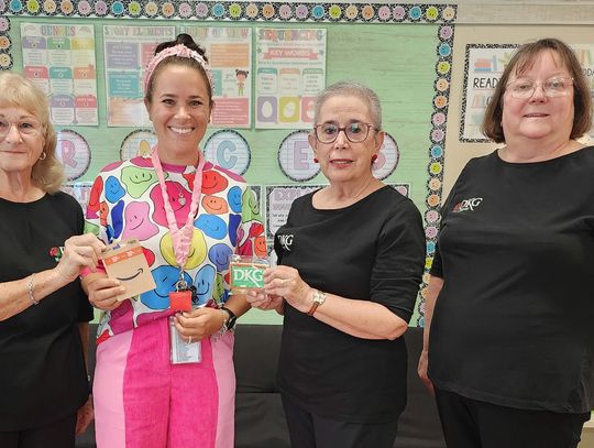 Jacob’s Well teacher awarded gift card