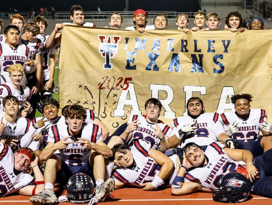 Jacobs rushes for over 200 yards in Texans win over Robstown