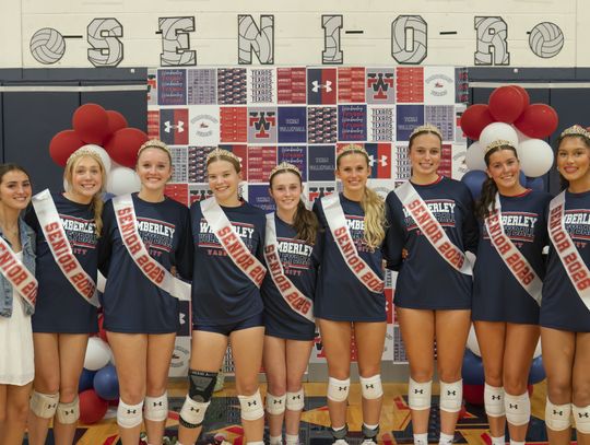 Lady Texans sweep through two more district matches