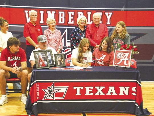 Laney Hennessee Signs with Alabama