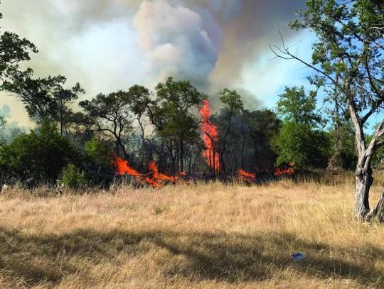 Oak Grove Fire burns near Wimberley Valley