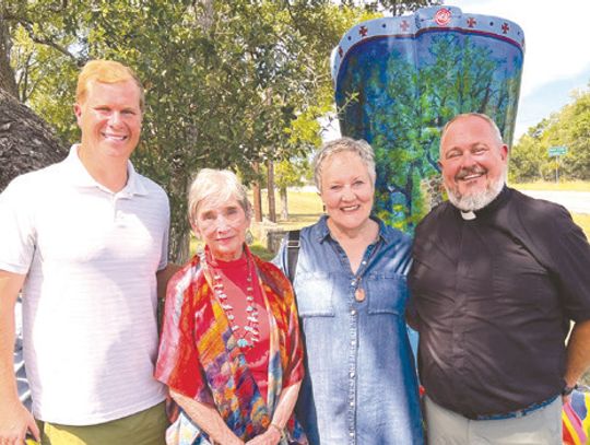 St. Stephens blesses backpacks, Wimberley’s newest boot