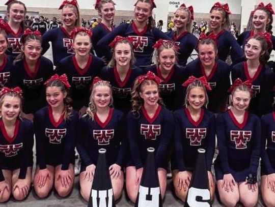 Texan cheer competes at UIL competition