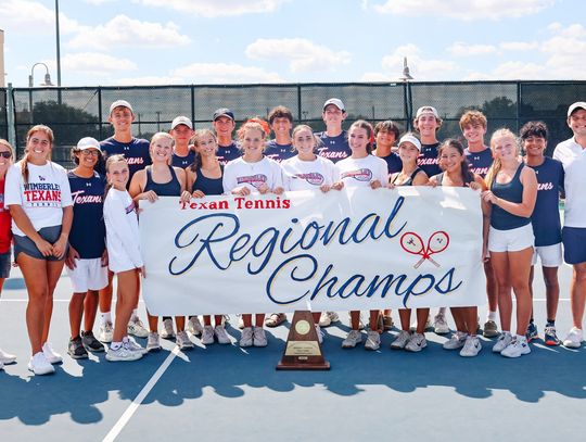 Texan Team Tennis advances to State