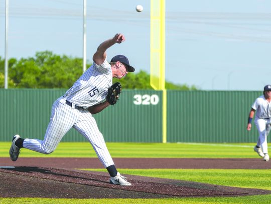 Texans baseball capture Regional title