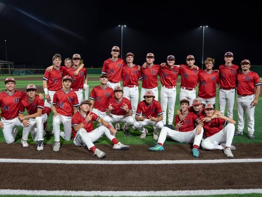 Texans clinch playoff berth against Long Creek