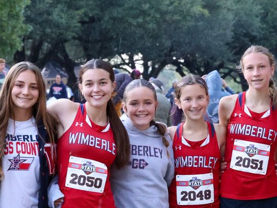 Varsity Cross Country wraps up 2025 season