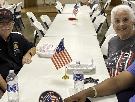 Vets and service members gather at VFW for “thank you” meal; camaraderie