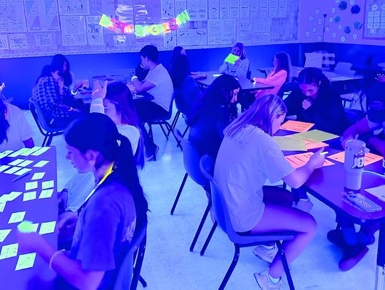 WHS teacher prepares students for STAAR testing with GLOW day