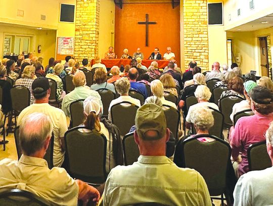 Wimberley’s Water Forum Reveals Struggle Between Science and Politics