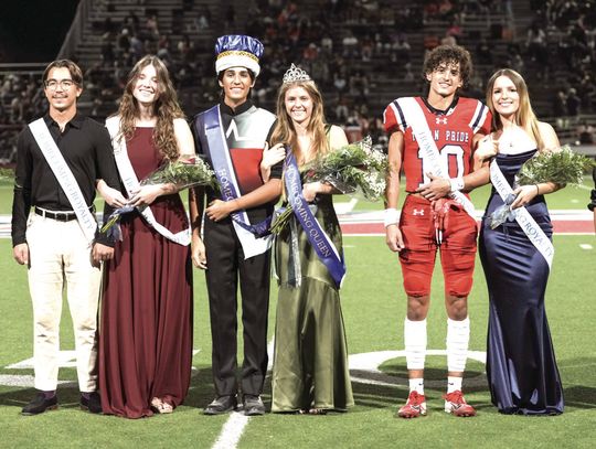 Wimberley Texans victorious over Apaches, 59-10