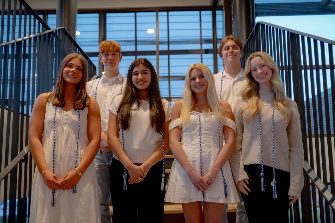 2 WHS students receive PEC scholarships