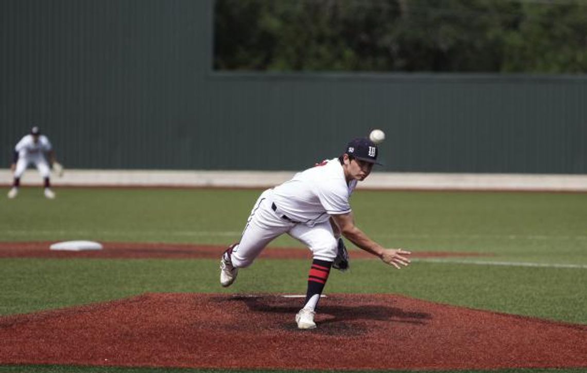 Baseball closes district, playoffs ahead