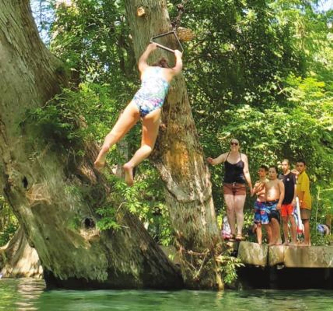 Blue Hole swimming closed due to bacteria