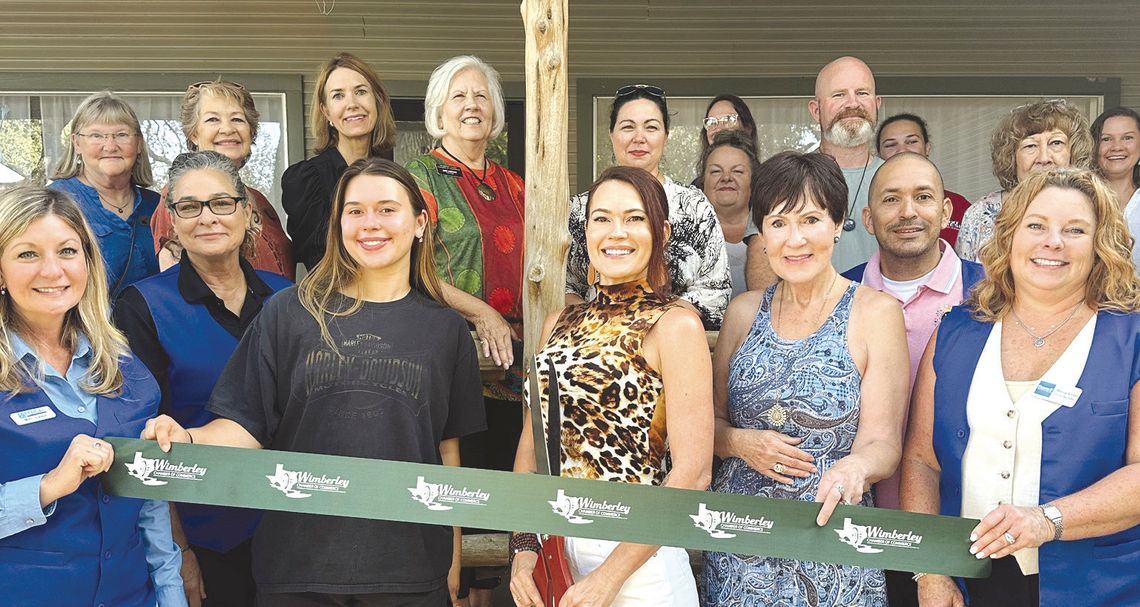 Chamber of Commerce holds ribbon cuttings