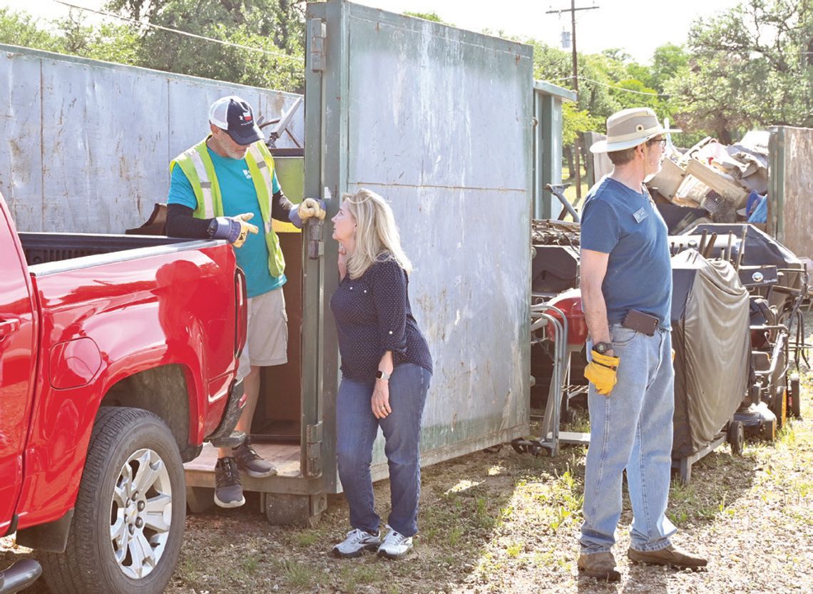 Community Cleanup collects tons of bulky items