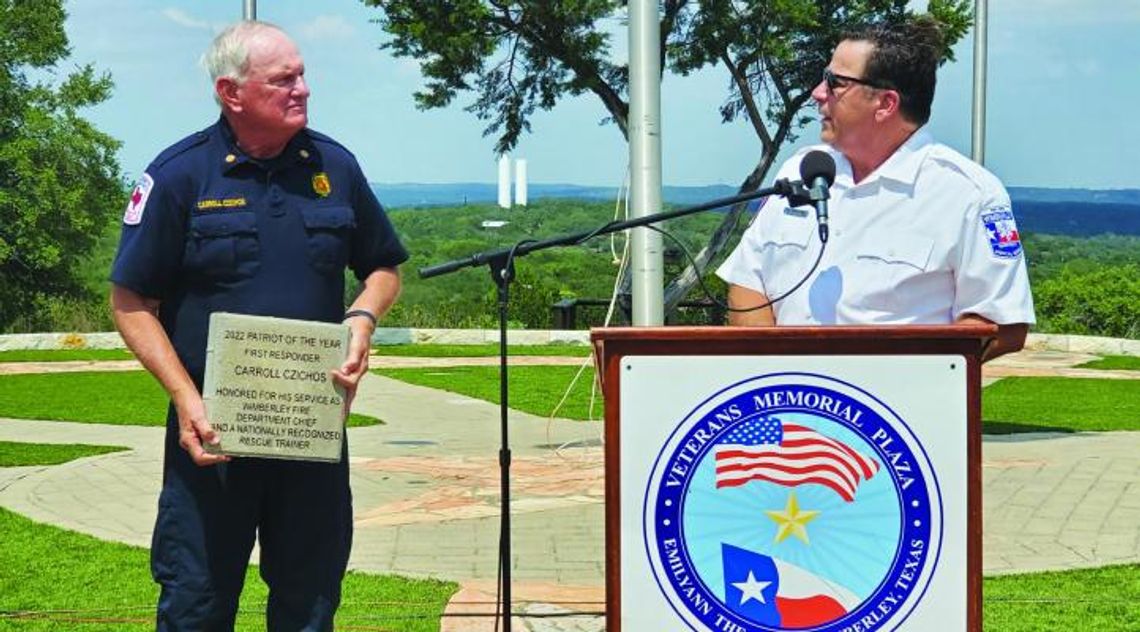 Czichos, Thompson honored for service