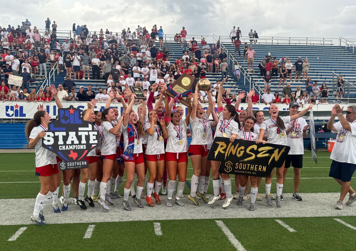 Lady Texans complete 'Redemption Season' to win first ever state title