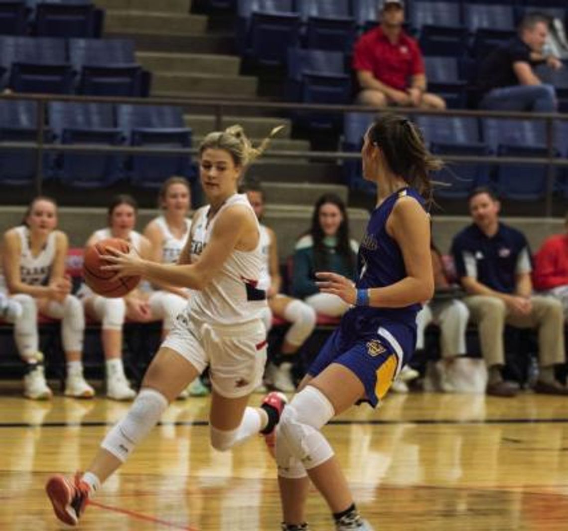 Lady Texans overpower Lago Vista at home