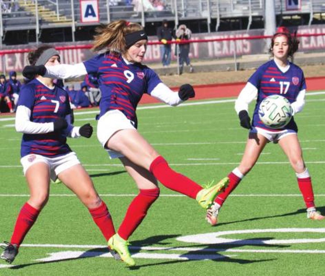 Lady Texans start of season 8-1