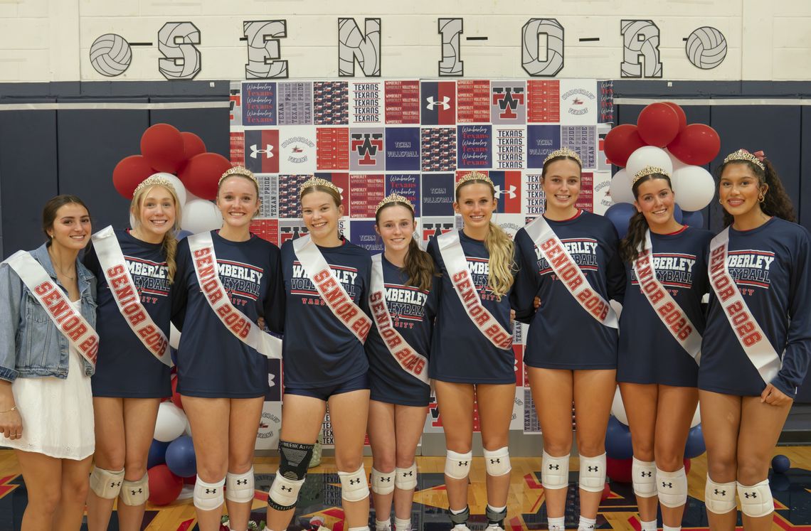Lady Texans sweep through two more district matches