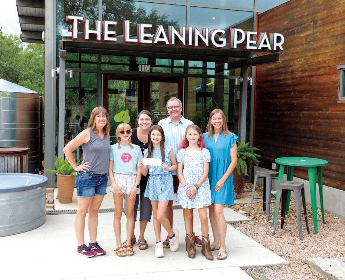 Nine young projectArt artists donate to Fig Tree