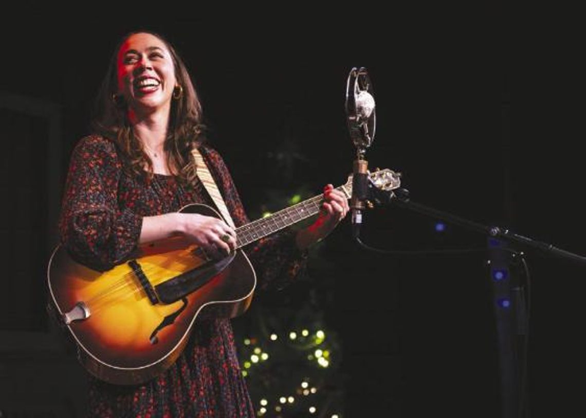 Sarah Jarosz comes home