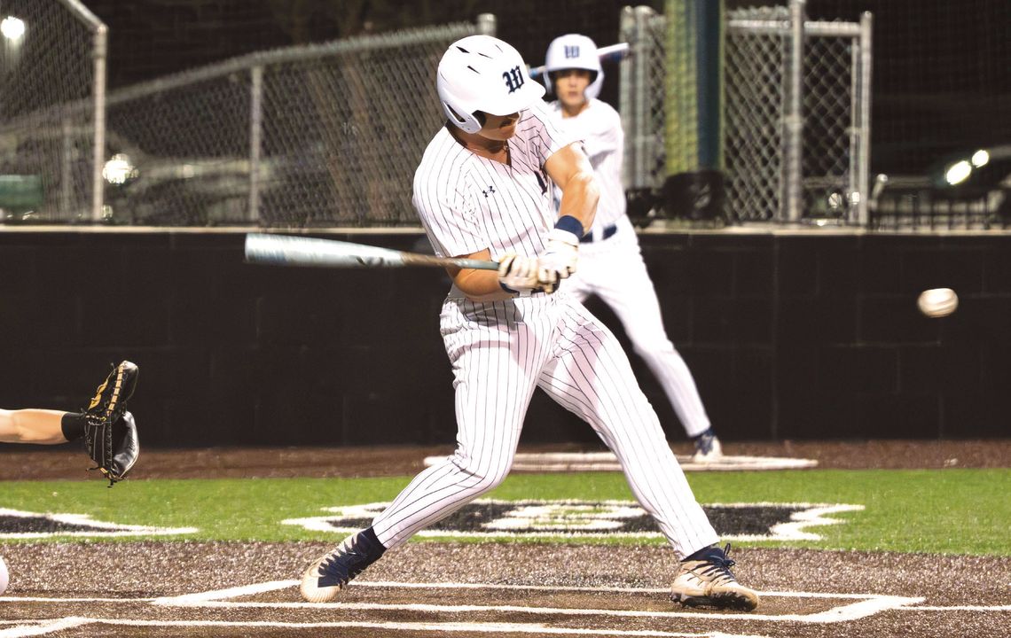 Texan baseball, softball strike out in tournaments