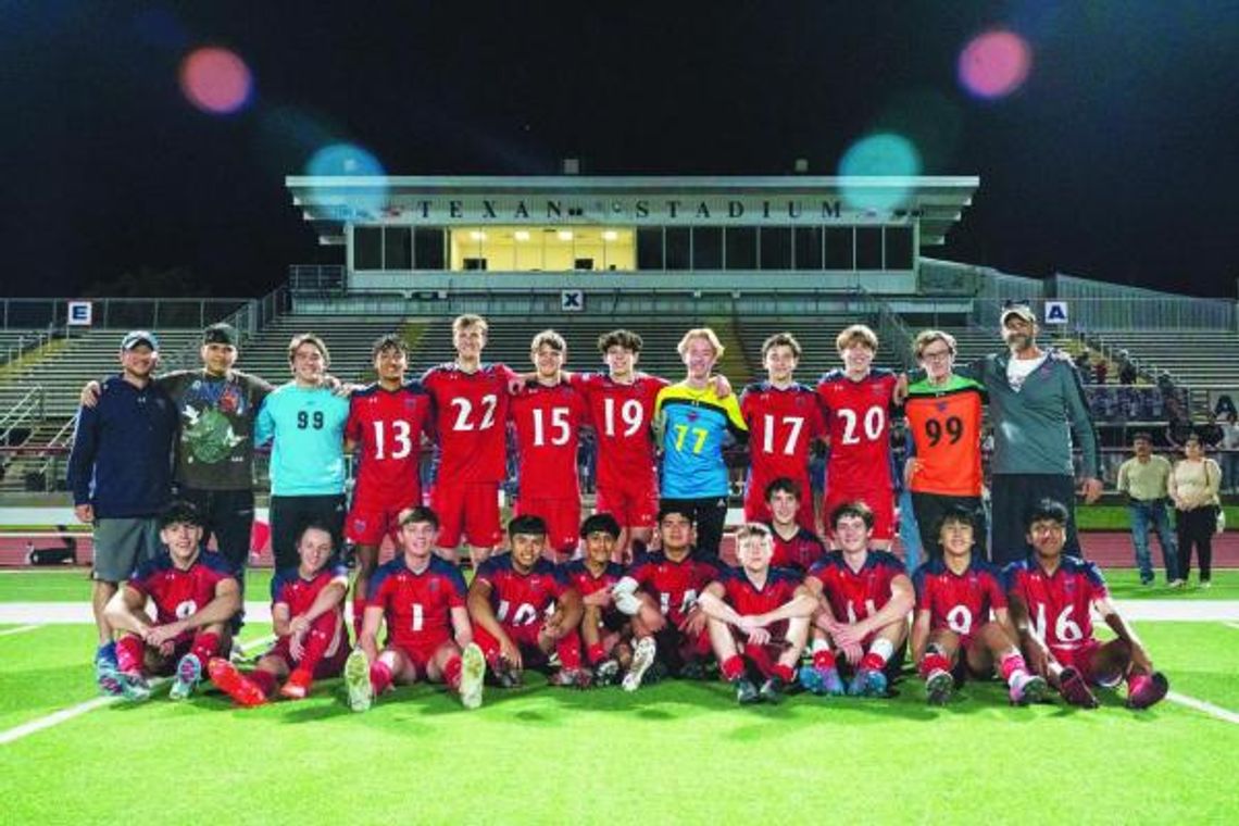 Texan soccer celebrates seniors with win