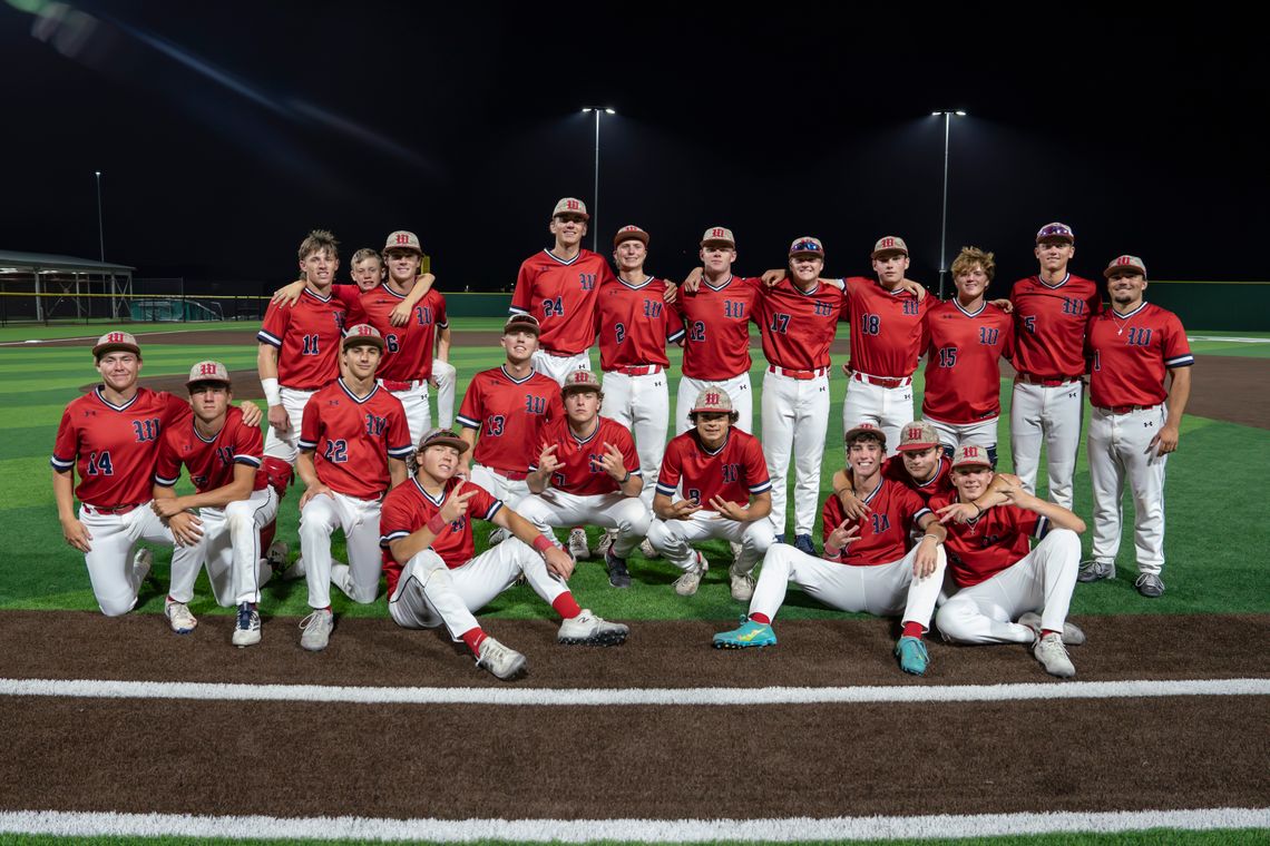 Texans clinch playoff berth against Long Creek