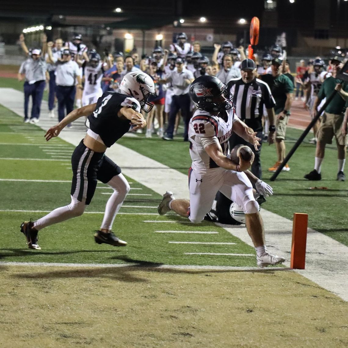 Texans complete one of the largest comebacks in program history to stun Canyon Lake 36-35