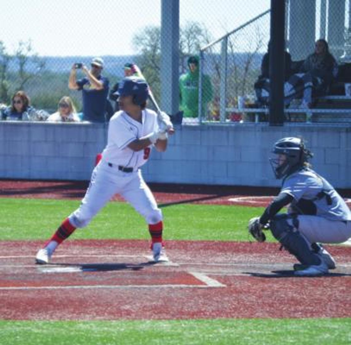 Texans fall to Cornerstone in doubleheader sweep