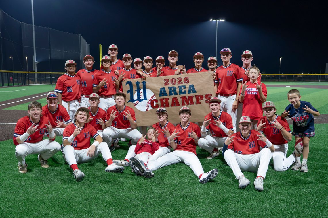 Texans sweep Navarro to win Area championship
