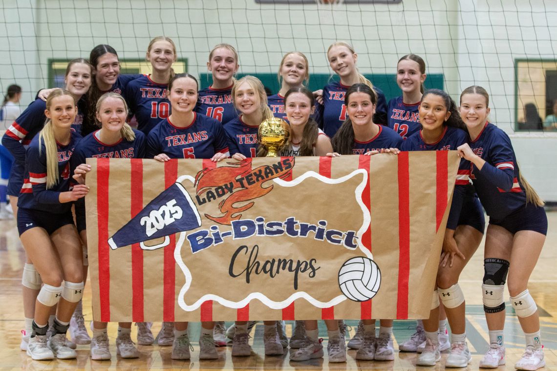 Texans sweep New Tech to win Bi-District Championship Texans sweep New Tech to win Bi-District Championship