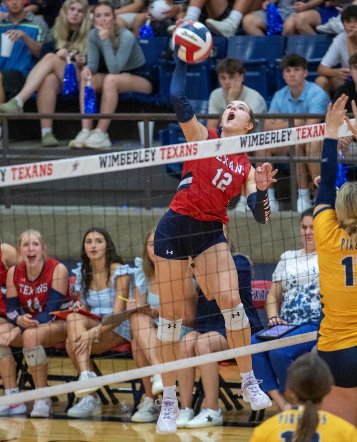 Texans sweep Poth and Cuero, continuing 17-game winning streak