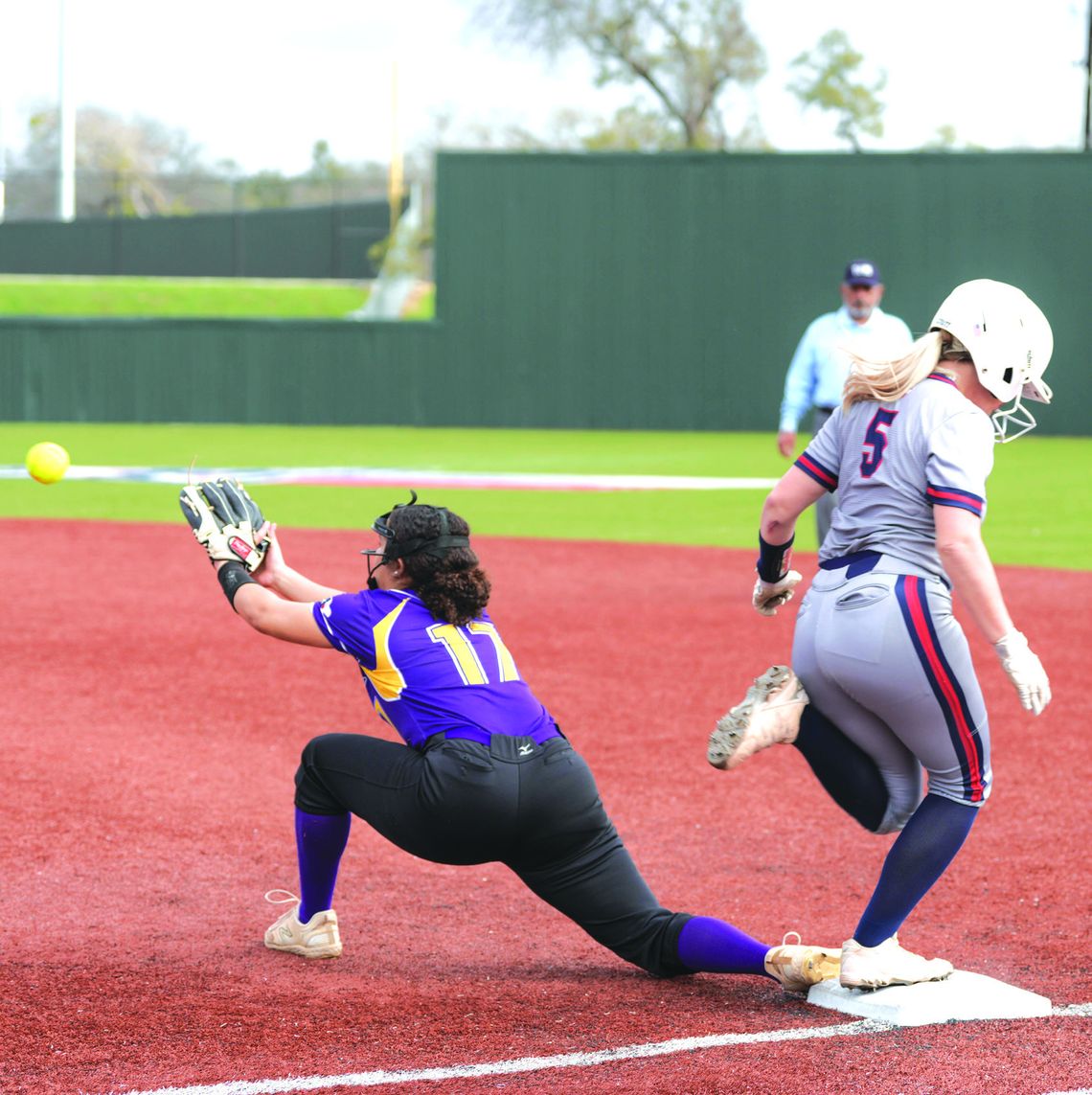 WHS softball and JV baseball Texan Tournament