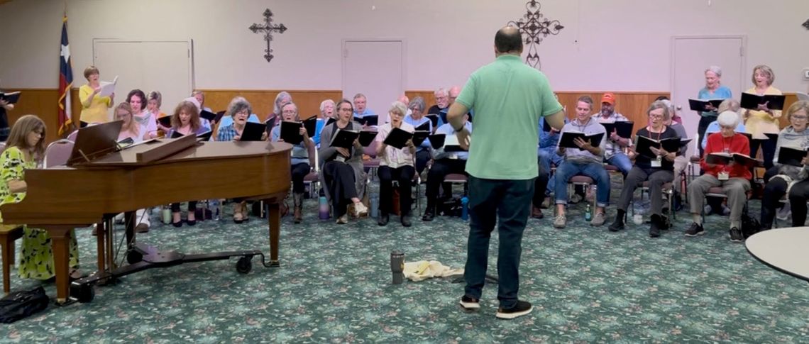 Wimberley chorus to “Say it with Music,” May 16, 17 Wimberley chorus to “Say it with Music,” May 16, 17