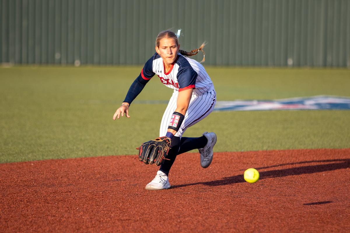Photo by Paul Mayhew/paulmayhewphotography.com Ella Patek, #2, fields the ball.