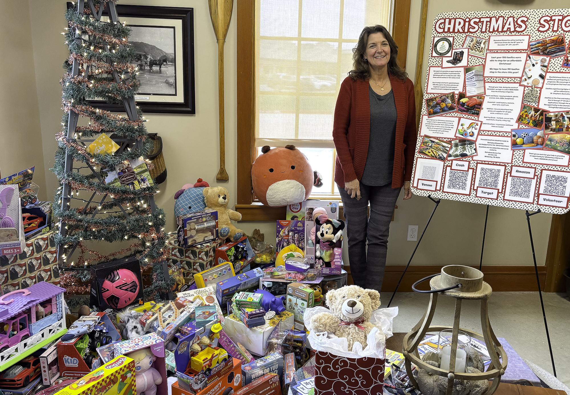 Photo by Teresa Kendrick Ozona Bank Asst. Branch Manager Dawn Riley, stands w...